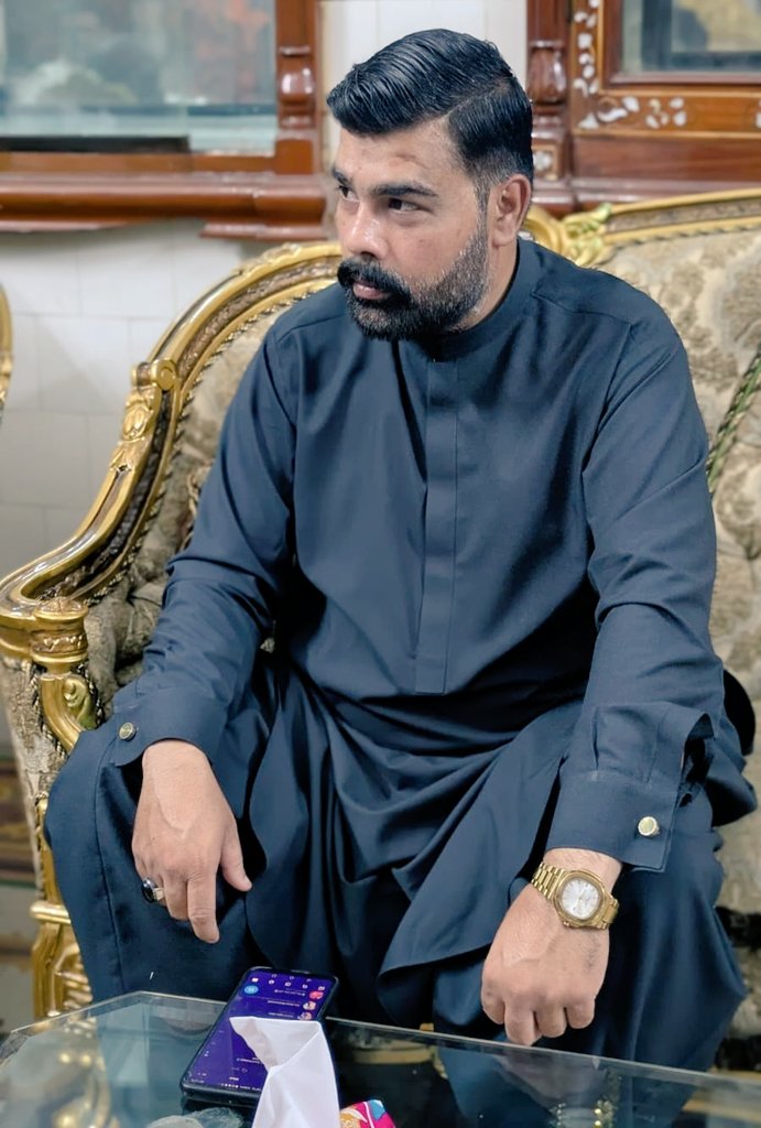 FarazWaha786's tweet photo. کوئٹہ میں چمن پاٹک کے قریب ہونے والا دہشتگرد حملہ انتہائی افسوسناک اور دل دہلا دینے والا واقعہ ہے معصوم لوگوں کی شہادت نے پوری قوم کو غمزدہ کر دیا۔ اللہ تعالیٰ شہداء کو جنت الفردوس میں اعلیٰ مقام عطا فرمائے اور زخمیوں کو جلد مکمل صحت عطا فرمائےآمین
#QuettaAttack @majorirfanakbar https://t.co/JtqSKb5VmS