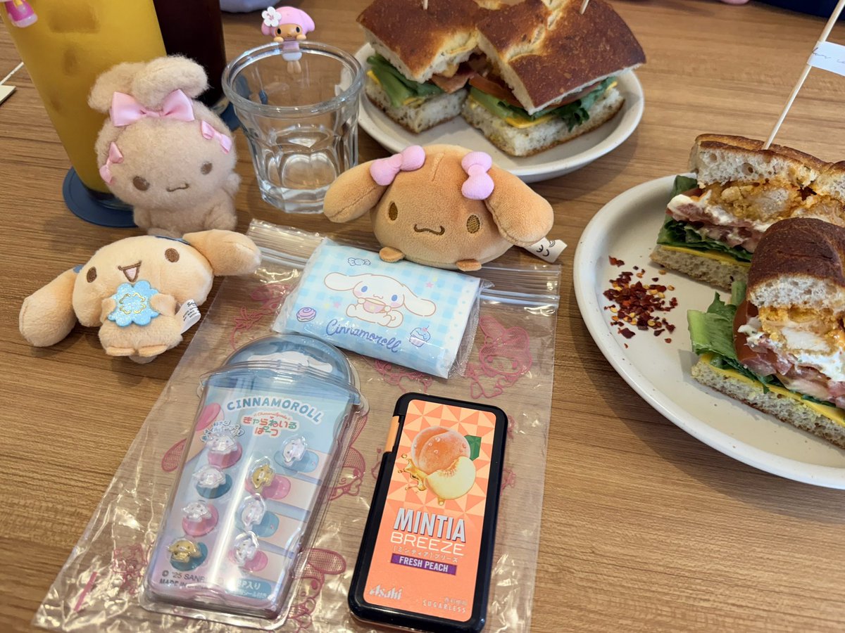 juuyeon0's tweet photo. (대화주제: ㅇㅈㅇ ㅇㅈ)

이런거 언제 안재밌지 💭🍓💭🍓 https://t.co/ykerVTpcL7