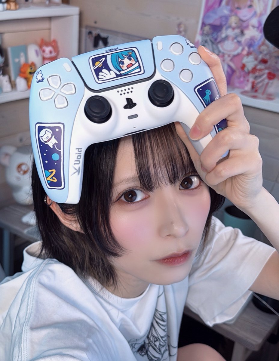 tsubra_'s tweet photo. 見てー！！AIM1さんからcoalowlコラボのキーボードとコントローラー、マウスパッド一式提供頂きました🩵🛸

coalowl先生大好きピーポーだから嬉しすぎて神神神𑁊^. .^𑁊♩#pr https://t.co/pruFzOYoyv