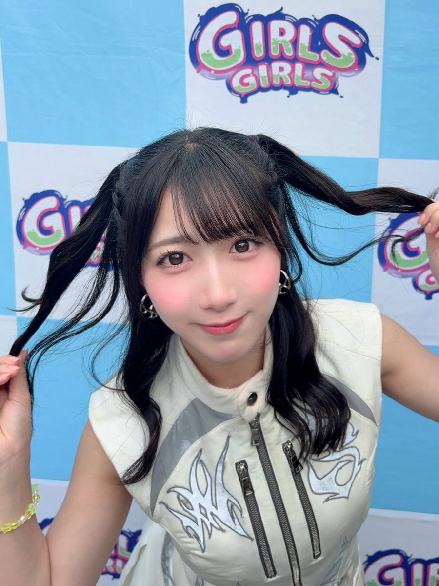 GIRLSGIRLSFESTIVAL ありがとうございました☘️ WHITE SCORPIONのAOI