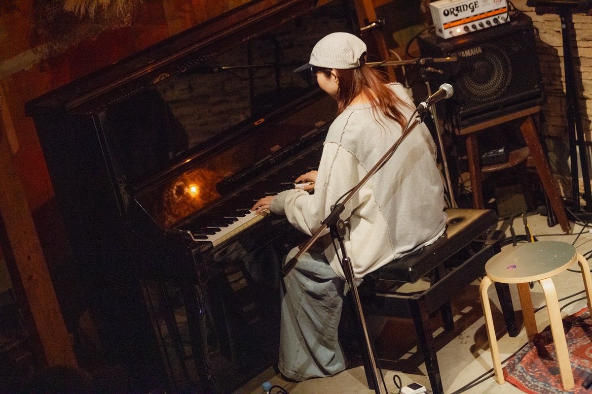 metome_nagoya's tweet photo. 2026.5.24(日) 📍名古屋 鑪ら場

メとメ アコースティックライブ
〜僕らが集まるいつもよりちょっとゆったりなライブハウス〜

※ワンマン

ご来場いただいた皆様ありがとうございました！
📸ぬん https://t.co/7fv5dKgIpv