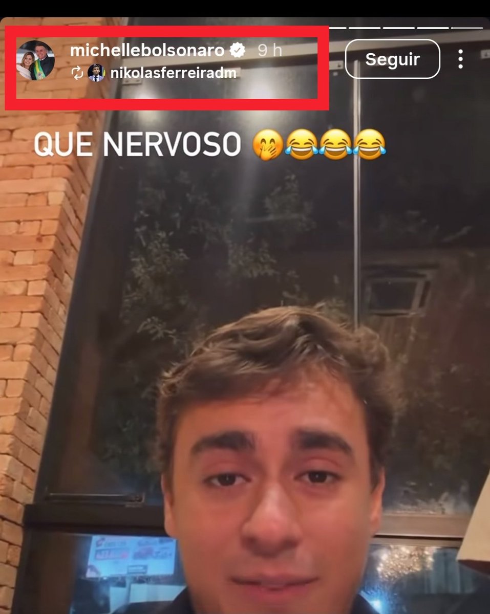 JuliVecchio7's tweet photo. Flávio, Carlos e Eduardo? Ah não… sem tempo pra isso. 😴
Agora o importante mesmo é repostar e dar crédito pra quem nunca segurou o rojão e ainda segue tentando enfraquecer a pré-candidatura do seu próprio enteado, Flávio. https://t.co/ayOuWm7nFB