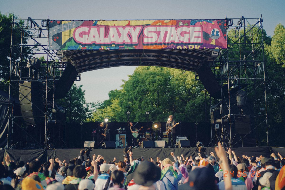 cinemastaff_'s tweet photo. ハンブレッダーズ主催フェス
「GALAXY PARK in EXPO」

ありがとうございました！

~セットリスト~

1.奇跡
2.シャドウ
3.great escape

4.希望の残骸
5.白い砂漠のマーチ
6.GATE

次のライブは
2026年5月31日(日)
SPIRITUAL LOUNGE ~ 17th Anniversary~ [BORDERLESS SPECIAL!!

Photo by @threee_socks