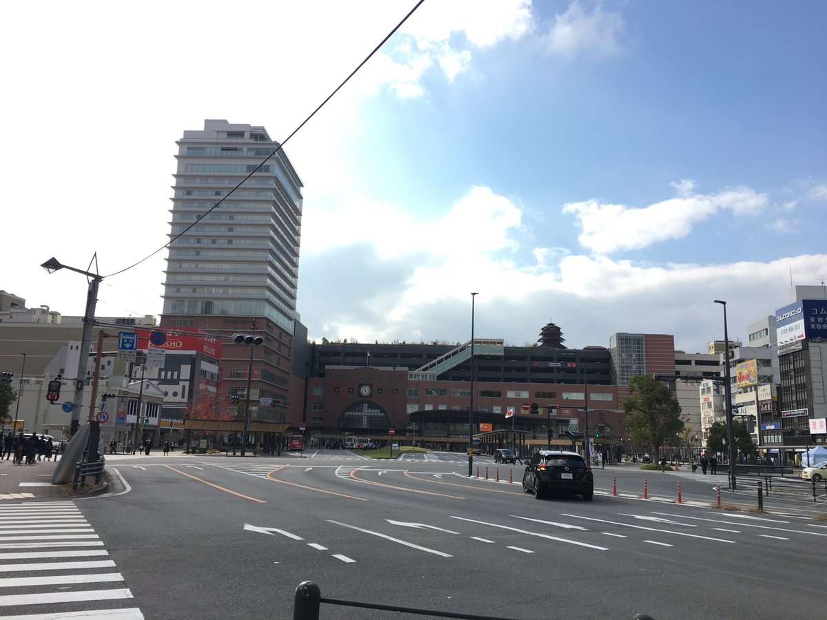 とよしら tweet media