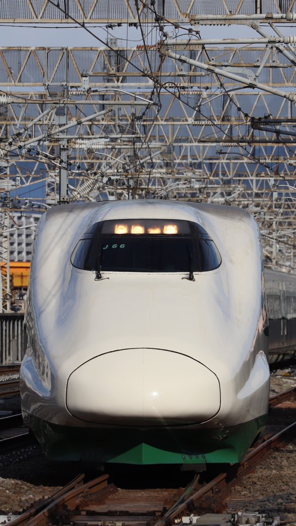 waremono3d's tweet photo. #ホームで真正面から電車の顔を撮ったらS式らしい https://t.co/nCWN3bl3Is