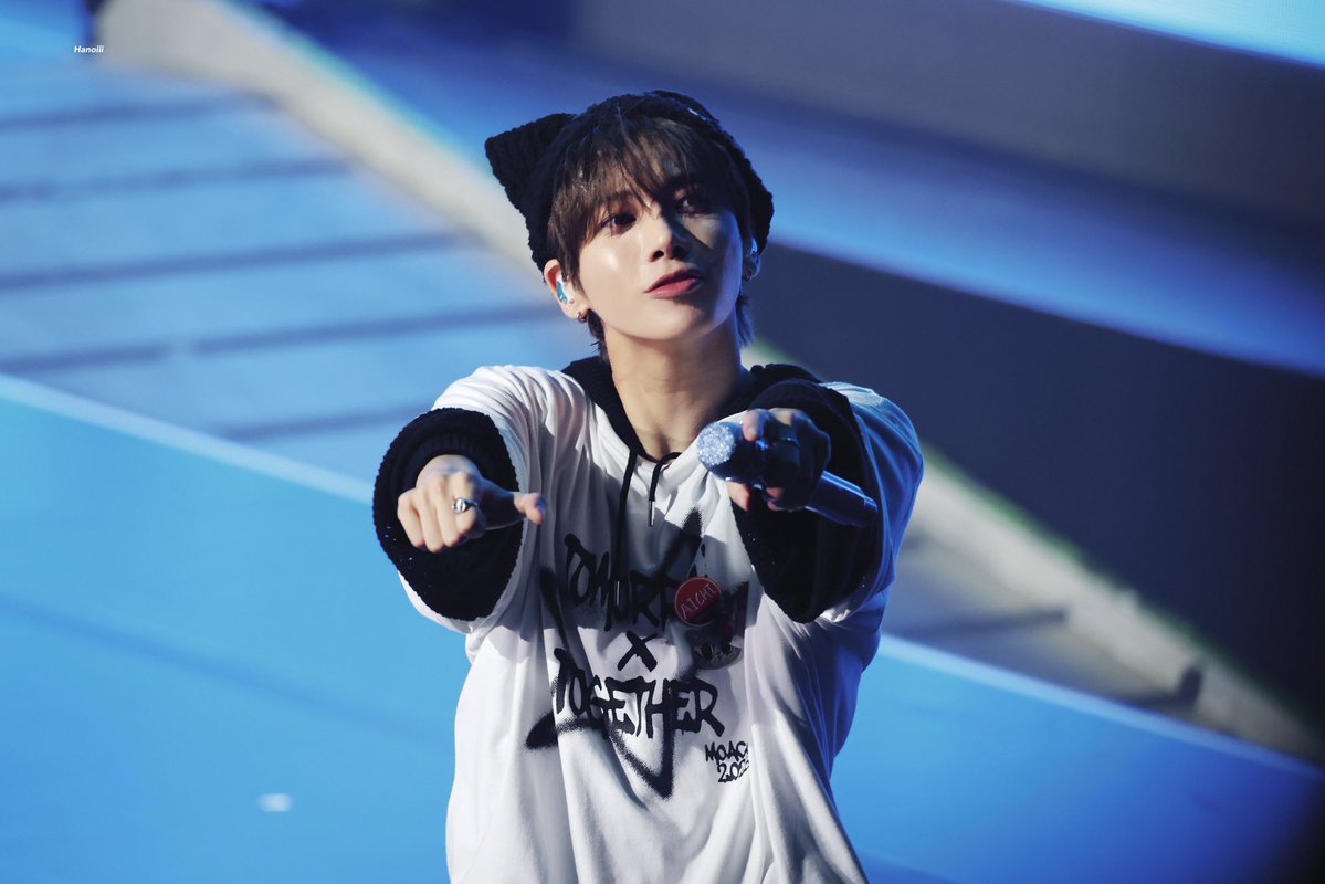 텬솜₊˚⊹ tweet media