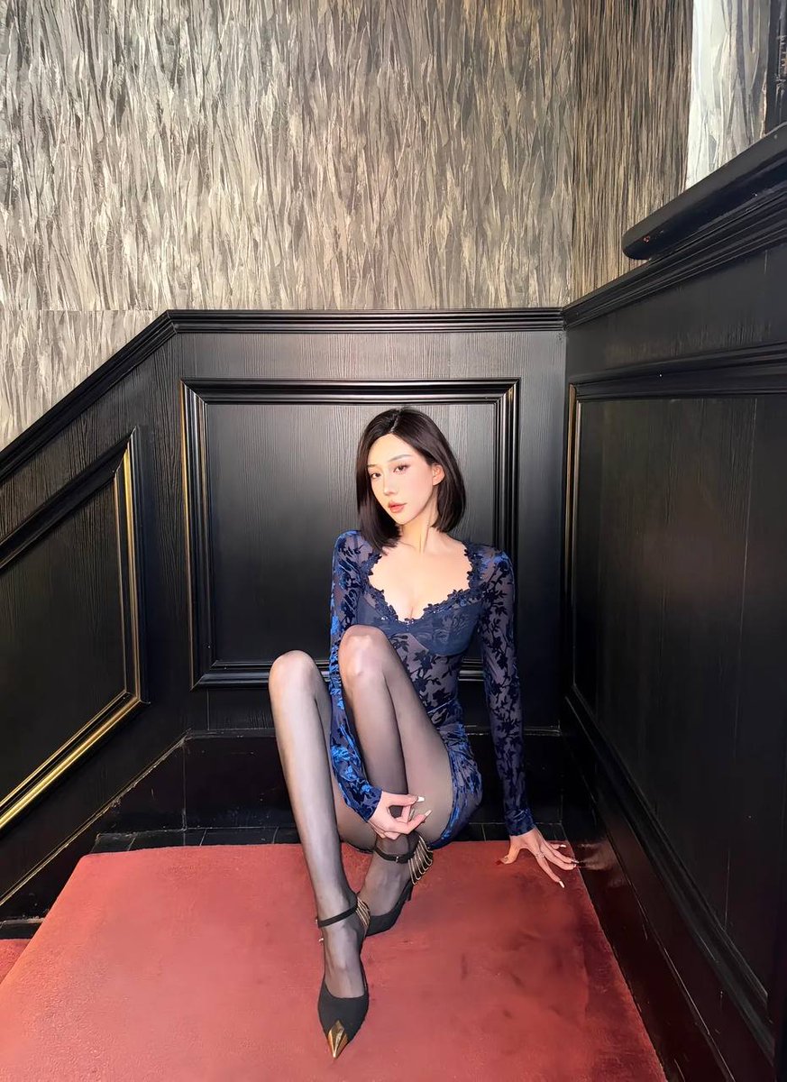 BBurd94's tweet photo. 迷人是一种感觉 也是一种天赋 #新萌 #御姐 https://t.co/MQlnlVnRZG