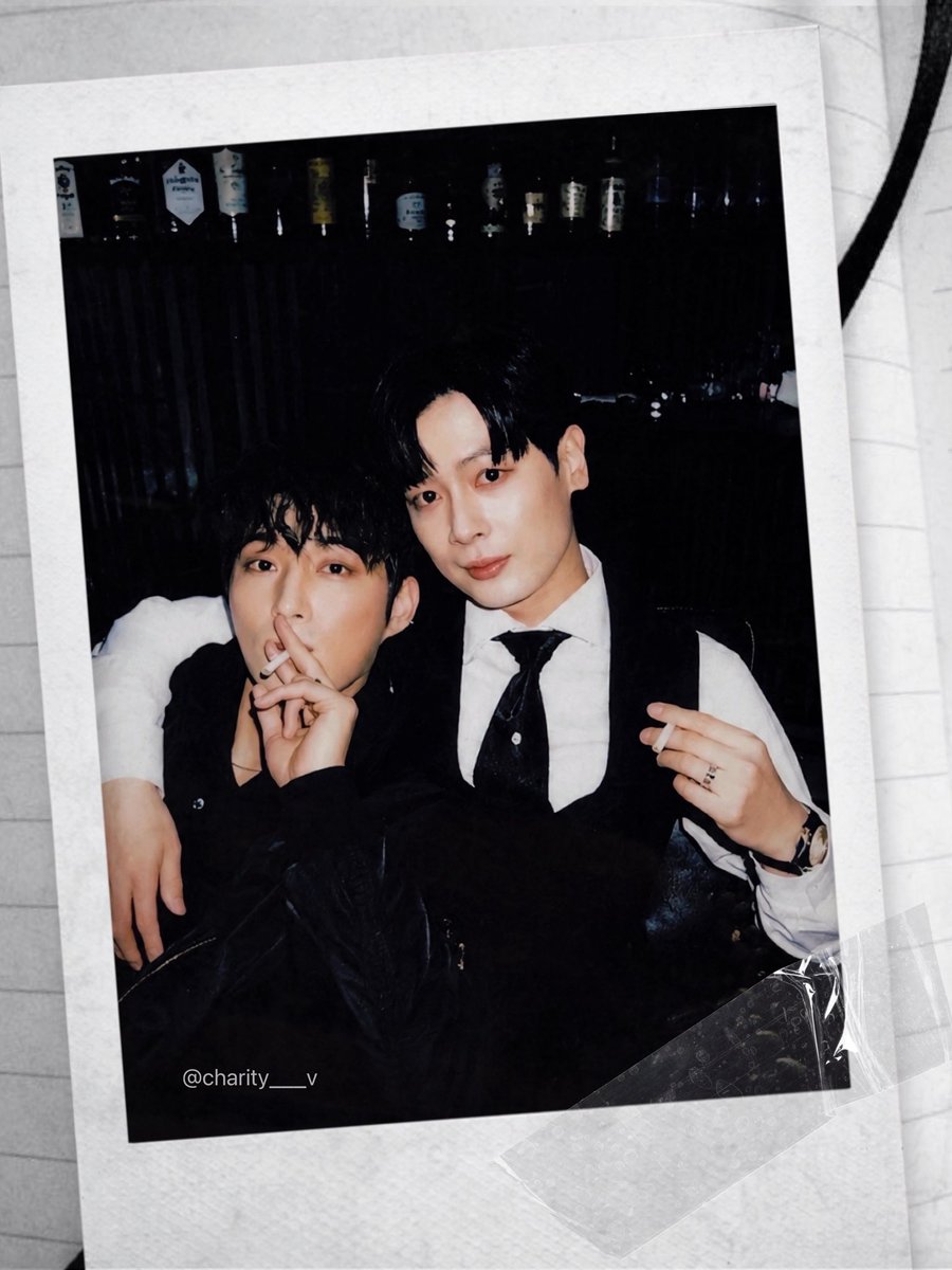 charity___v's tweet photo. 🚬 https://t.co/1yr2HHHPBf