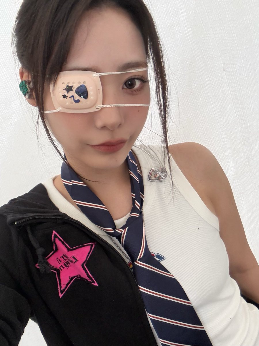 죽살ᴿ tweet media