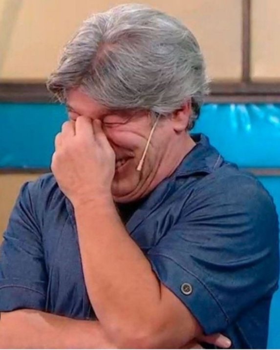 BOINAVERDE_1959's tweet photo. "JUEGAN EN SIMULTÁNEO PARA DEFINIR AL SUPERCEBOLLITA HE'I!!!" https://t.co/1u6Lq3bknQ