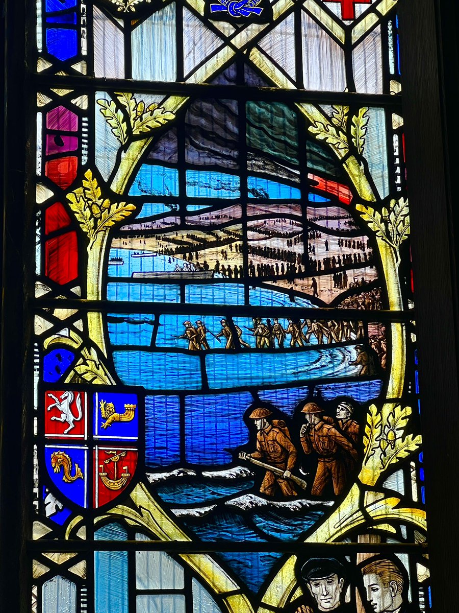 Dunkirk_Ships's tweet photo. The stunning stained glass window at St George’s Church in honour of Operation Dynamo. https://t.co/pwLNjFAFSc