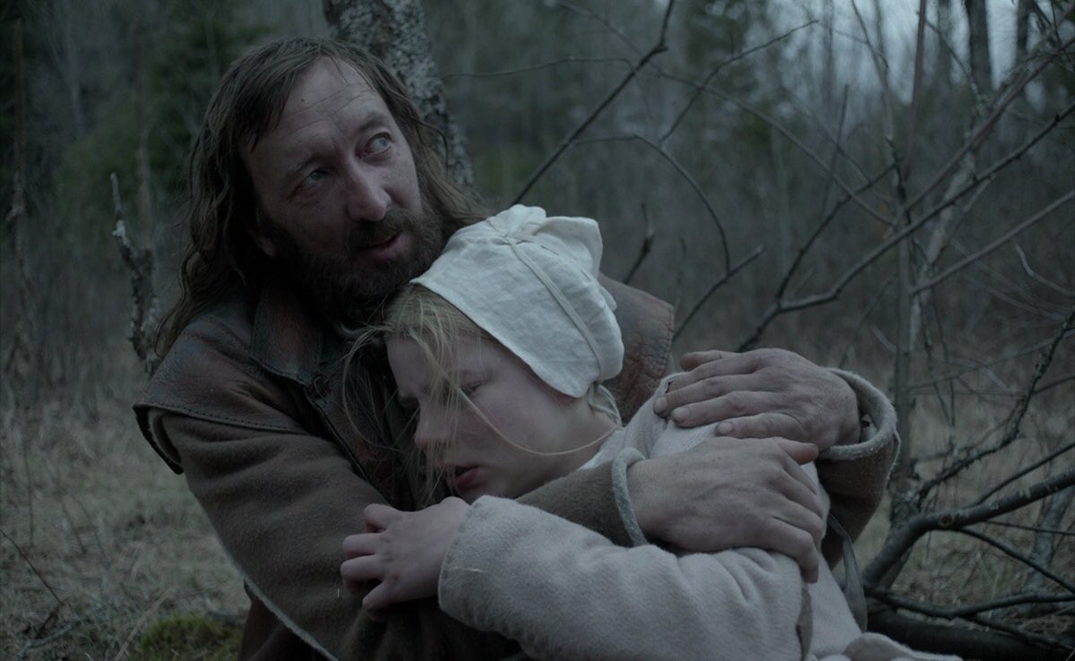CinemaJoys's tweet photo. The Witch (2015) https://t.co/opMzCkO85a