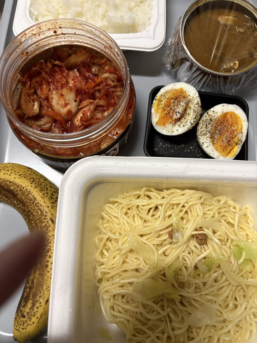 tyato2nd's tweet photo. 塩焼きそばめちゃくちゃいい匂い https://t.co/qDaHTHqPsg