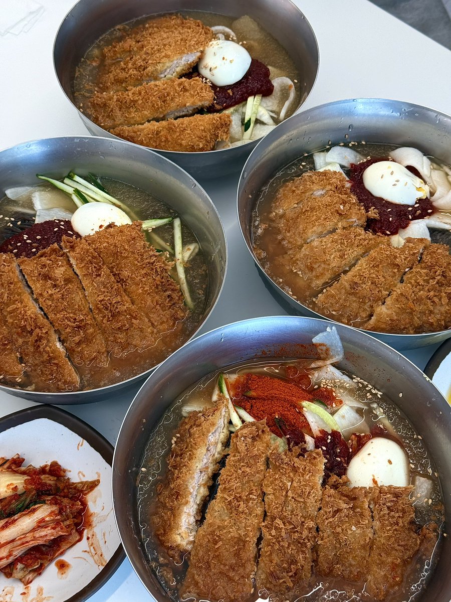 맘먹이 tweet media