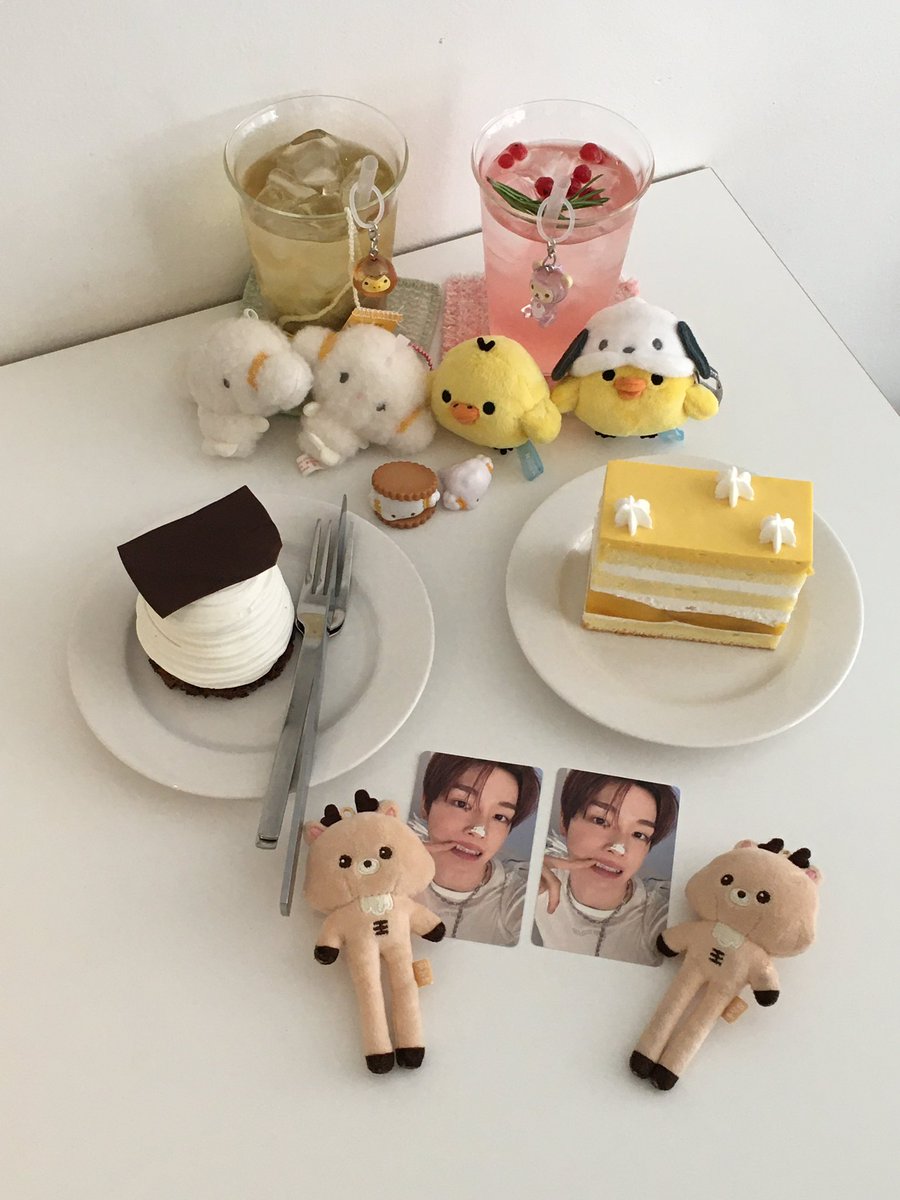 aeiou2y's tweet photo. 귀여운 거 모아모아 https://t.co/r2NIH2ahXp