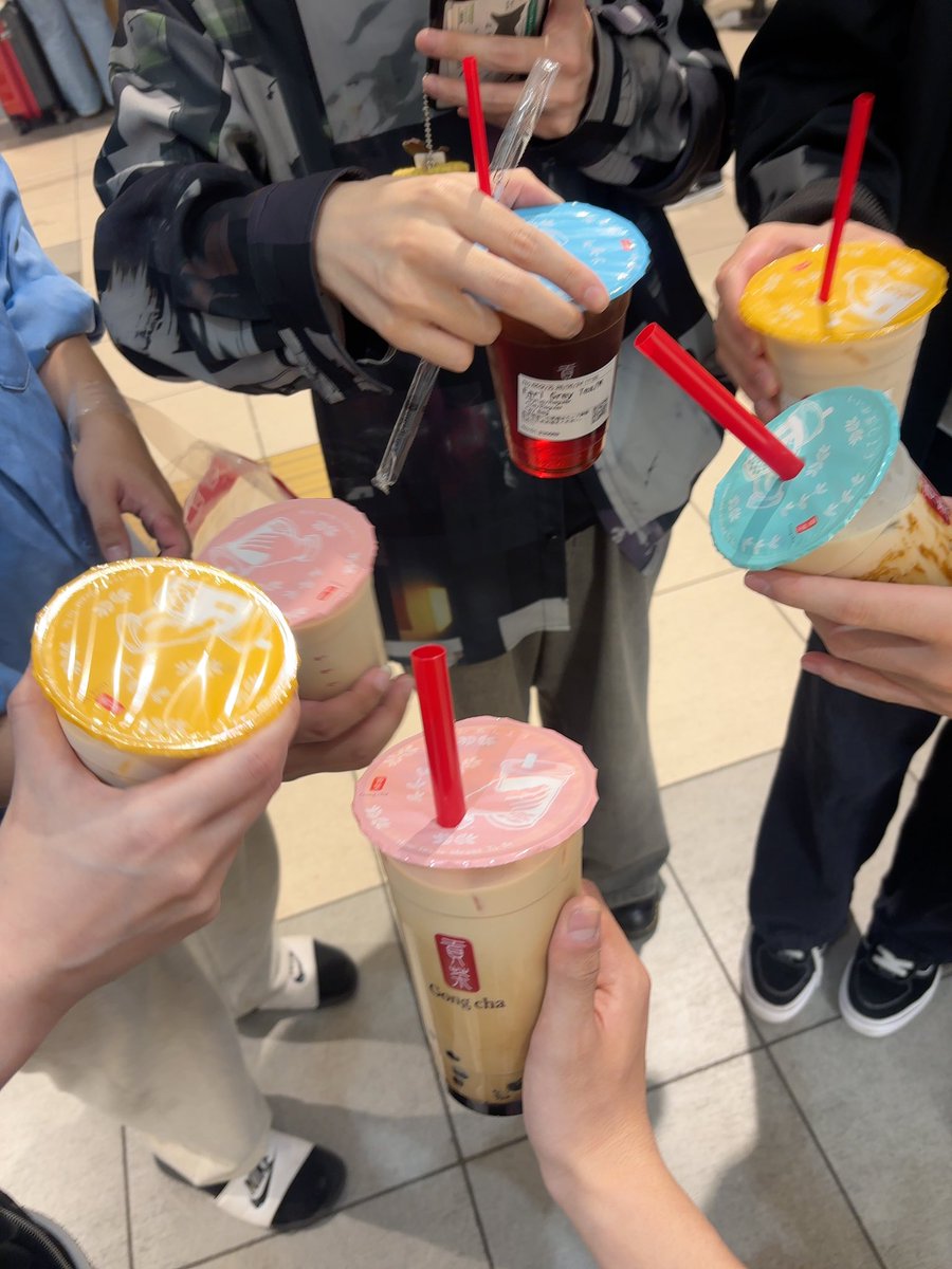 右耳にみみみんと tweet media
