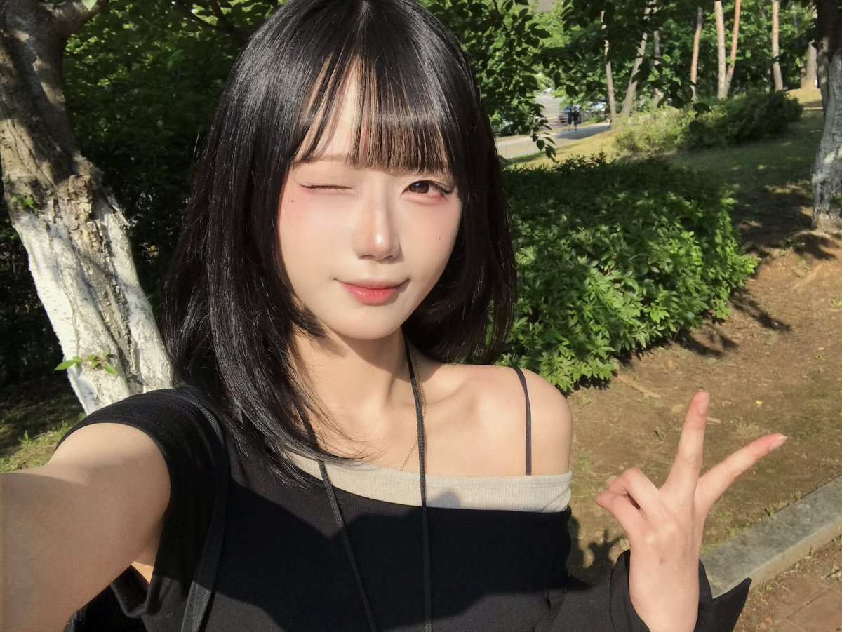 시루 SIRU tweet media