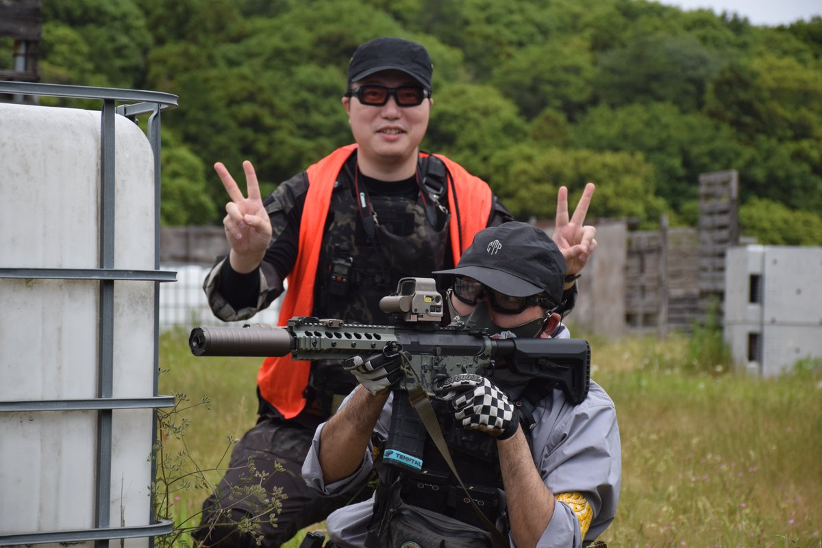 QQxvXehcBsA8MdE's tweet photo. 2026年5月24日はロックヒルで第二回 #ユル耐 を開催！

一日を通してユル～い感じで楽し～く気楽～にサバゲーができたので楽しかったです（笑）

封筒ギミックも好評だったので、どんどんブラッシュアップし楽しいサバゲー会になればと思います。

また次回のユル耐に乞うご期待ください☺
写真📷　https://t.co/Y0MU9GgCJV
