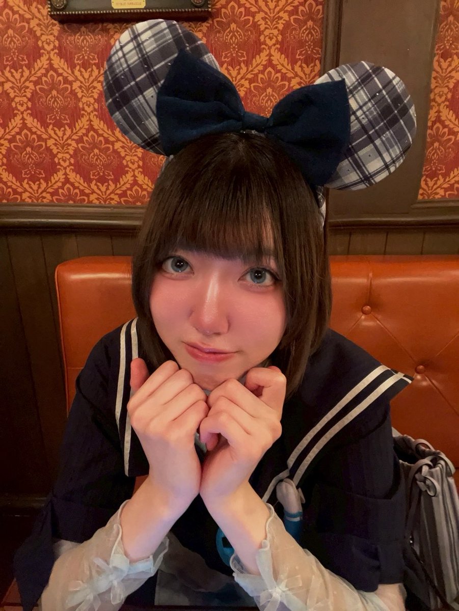Runma_2's tweet photo. ディズニー行ってきたよ🏰💞 https://t.co/bNtrSU2665