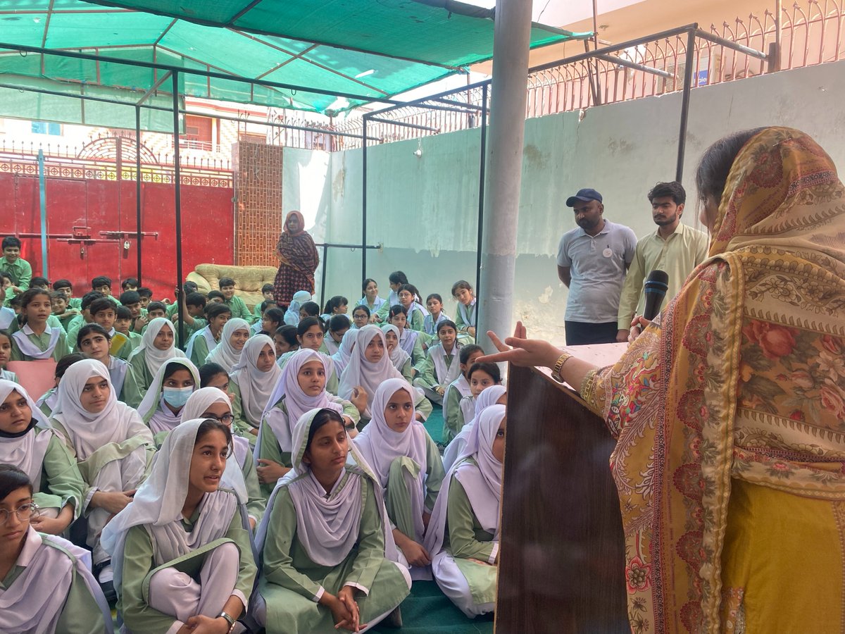 QSimpactpak's tweet photo. 🌍𝐆𝐥𝐨𝐛𝐚𝐥 𝐃𝐚𝐲 𝐨𝐟 𝐀𝐜𝐭𝐢𝐨𝐧 𝟐𝟎𝟐𝟔|𝐂𝐥𝐢𝐦𝐚𝐭𝐞 𝐄𝐝𝐮𝐜𝐚𝐭𝐢𝐨𝐧 𝐟𝐨𝐫 𝐭𝐡𝐞 𝐍𝐞𝐱𝐭 𝐆𝐞𝐧𝐞𝐫𝐚𝐭𝐢𝐨𝐧 In recognition of Global Day of Action 2026, QS Impact Pakistan proudly organized a Climate Change Awareness Session at The Smart School,Campus Hyderabad https://t.co/2pwaQ4q574