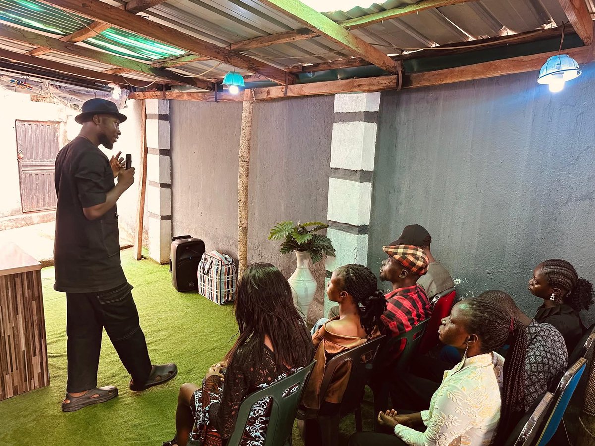 Jtaiye74's tweet photo. We launched the Student Open Gov Challenge with UniAbuja students #iPitch4BudgetCopy

They pitched ideas to access Area Council budget copies. Top participants get FUNDED to advocate for budget transparency across all 6 FCT Area Councils.

From awareness → to ACTION. https://t.co/0I54YRY5NM