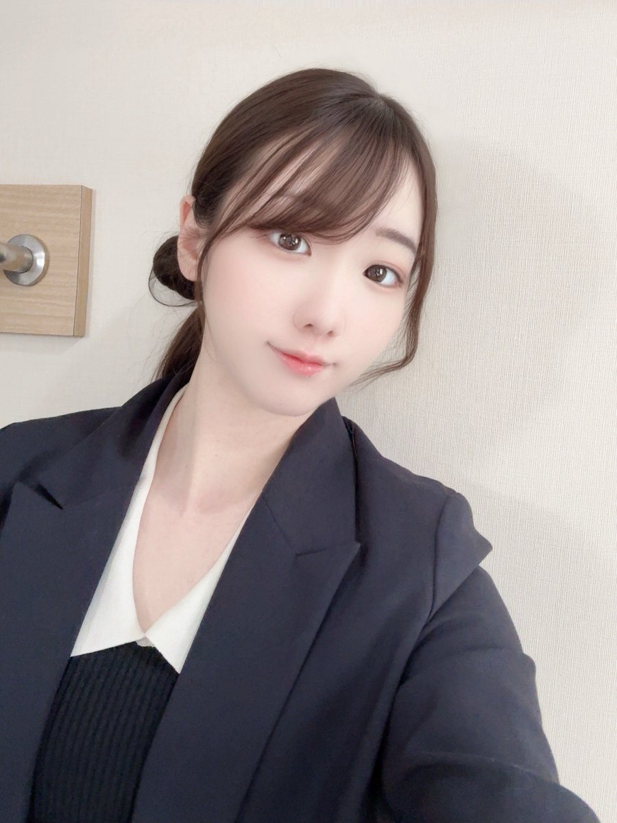 まるこ tweet media
