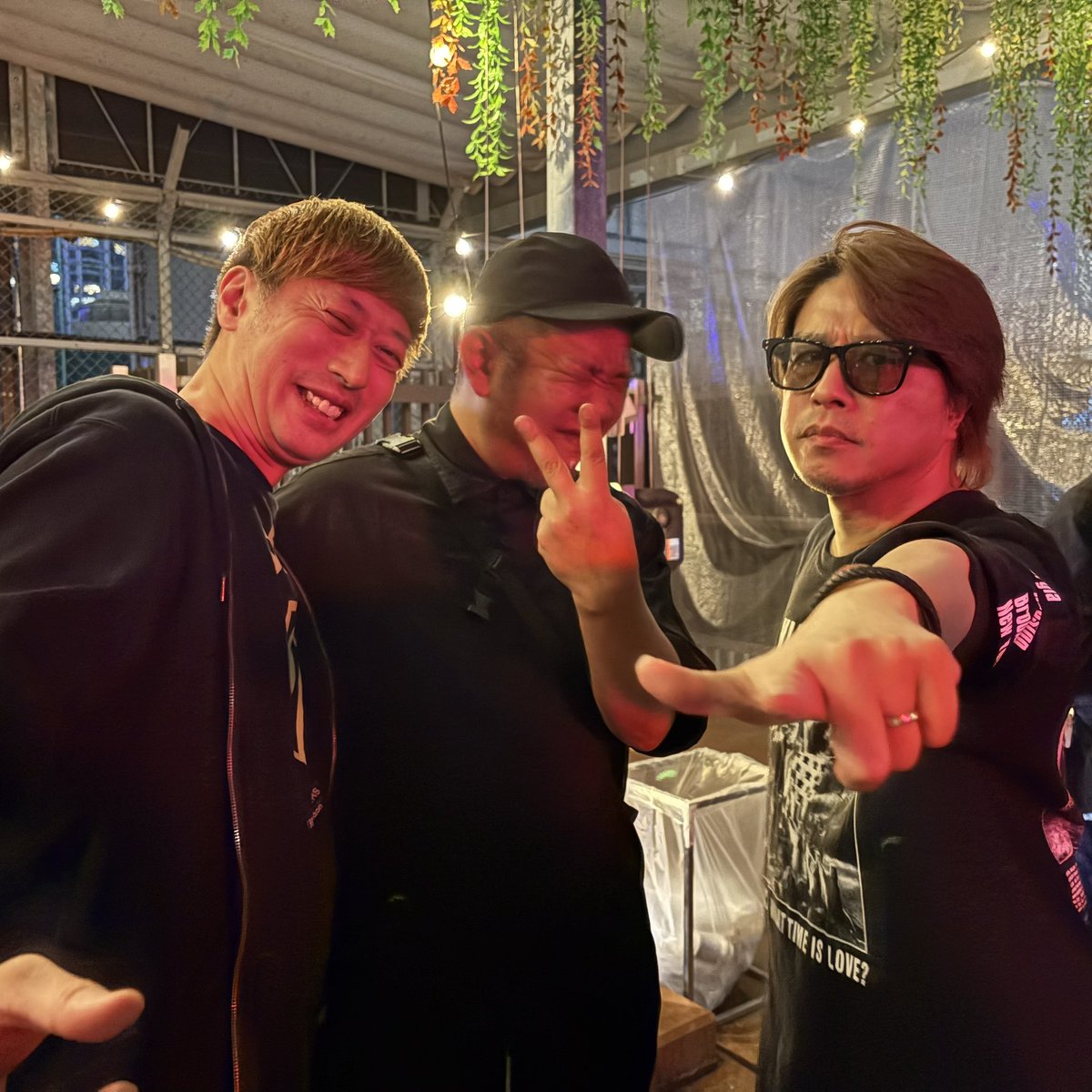 morphonics's tweet photo. 昨日はありがとうございました🙏
学生の頃、一緒にアホなことばっかりやってた同級生にも久しぶりに会えて嬉しかったな！楽しくて飲みすぎた！！ https://t.co/ohagJc8Vlw