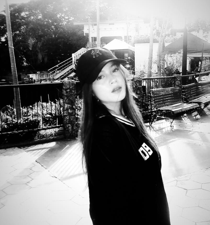kryzrei_'s tweet photo. PUTANGINA ANG POGI MO KRYSTAL, UGANG UGA BUONG PAGKATAO KO

#KrystalMejes https://t.co/mBalnsGoFf