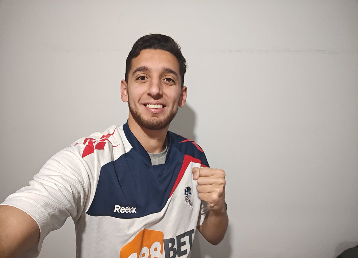 BWFC_Latam's tweet photo. 🤍🐘 From Wembley or others countries. BWFC Latam is everywhere! VAMOS BOLTON CARAJOOO!! #BWFC https://t.co/SJqG2G35Ha