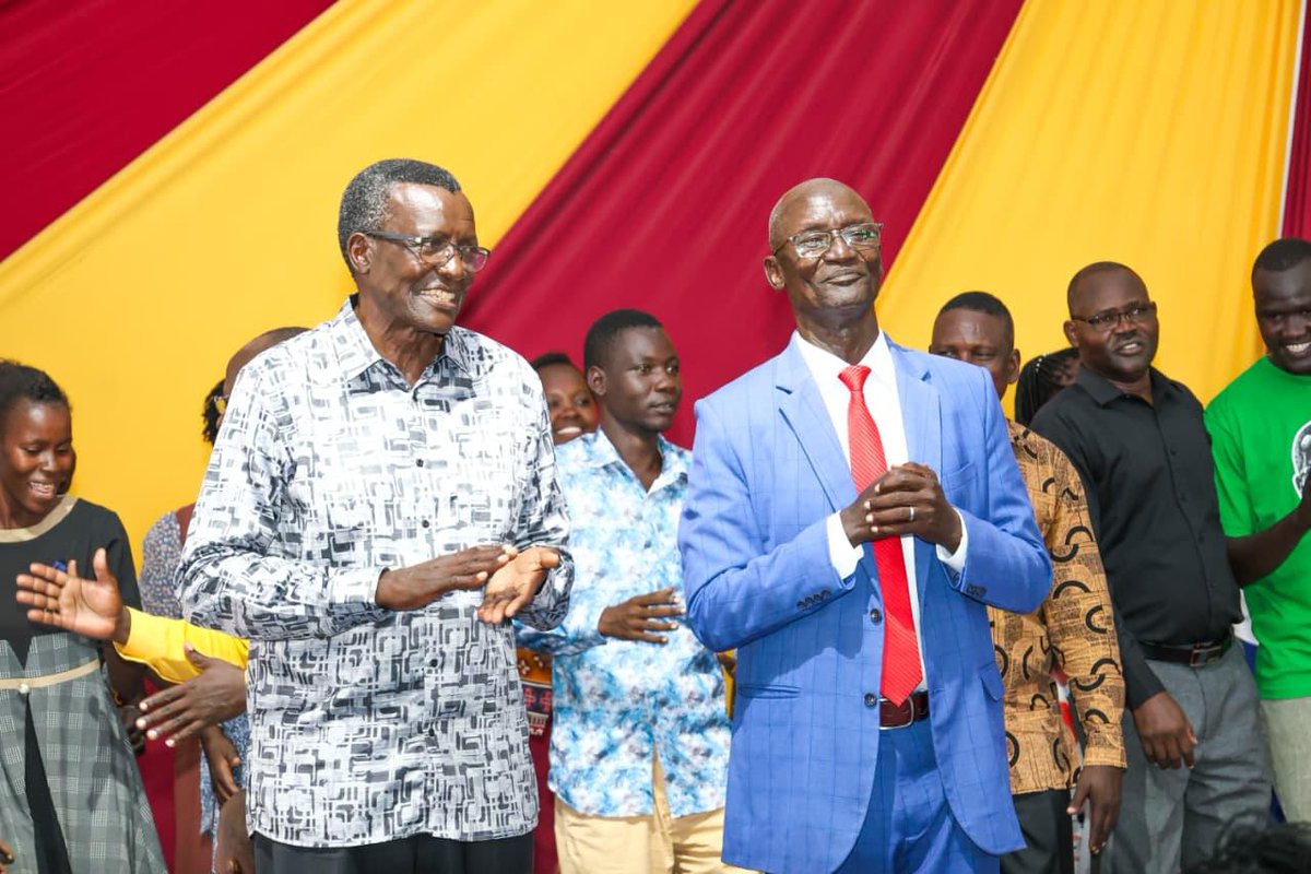 Stephenstephano's tweet photo. @dkmaraga joined worshippers for service at FGCK Namuitorok Church. He  reflected on the values of humility, unity, patience, and servant leadership from Ephesians 4 as shared by Bishop Simon Leeto.
#UkomboziNaMaraga #Ukombozi  #UkomboziRally #Kumekucha https://t.co/ajjoY3Ssl1