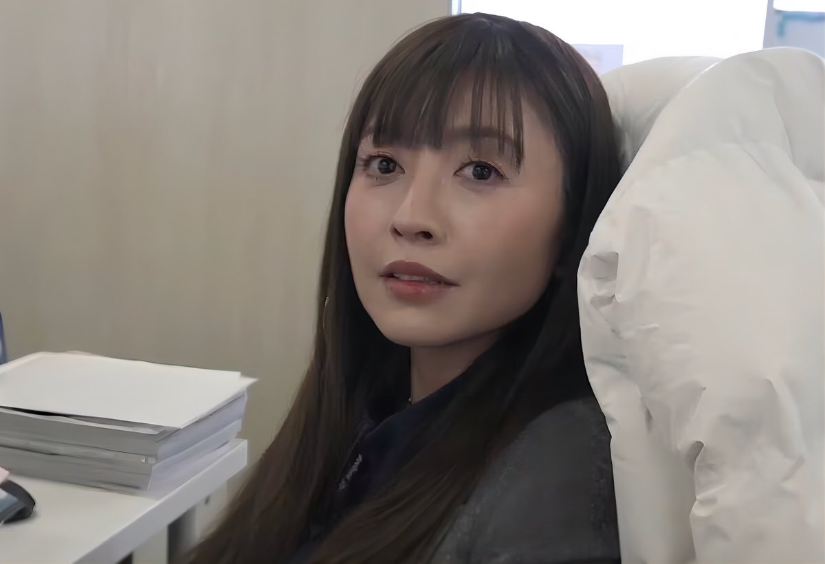 jyuku3150's tweet photo. 片瀬那奈44歳
芸能界から会社員になってもレベチすぎやろ。こんな綺麗な人、職場におらんわ。
明日からの月曜日も頑張れちゃうよ。 https://t.co/5XvXDE1Eq9