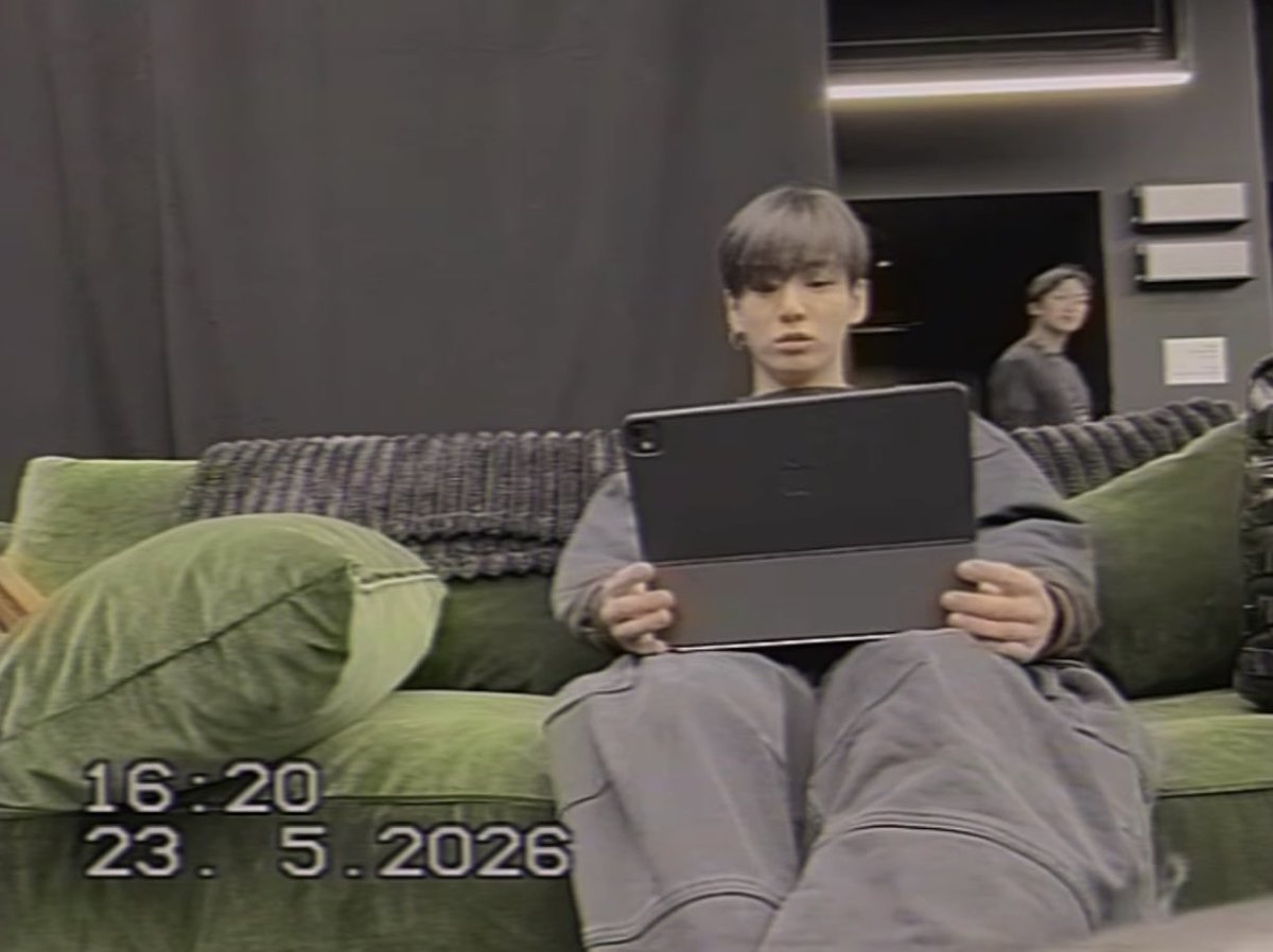 jen⁷ ꕤ tweet media