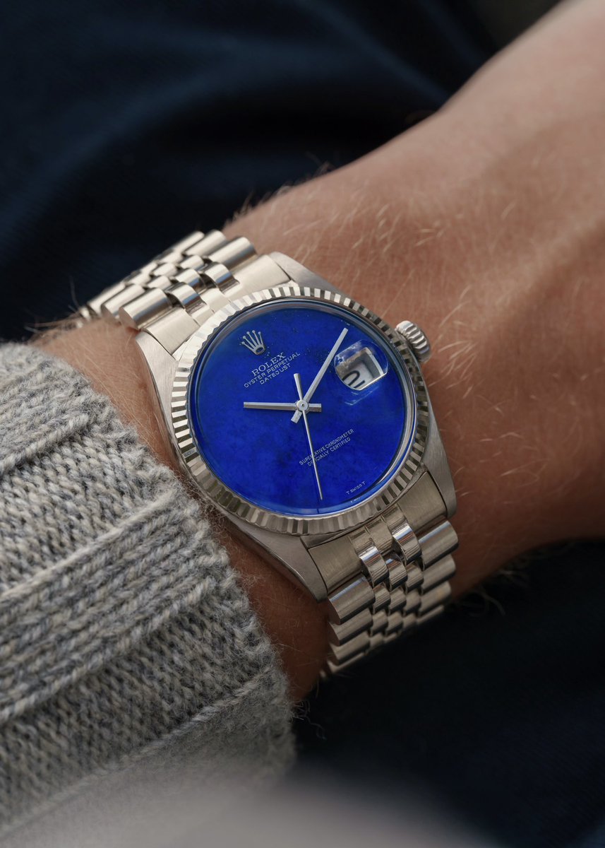 hairspringwatch's tweet photo. Live in Exclusives. A ref. 1601/9 Datejust featuring a vivid lapis lazuli dial. Across white gold and platinum, only a handful of hardstone dial Datejusts were ever made in white precious metal. These few pieces have become a collecting category in themselves, highly sought-after for not just their rarity but also the inherent discretion of the metal. Differentiated by its natural pyrite veins, gold aperture surrounds, correct T Swiss T signature, matching white gold Jubilee bracelet, and exceptionally well-preserved state, this Datejust is an irreplicable proposition. https://t.co/nOWtAzy3om