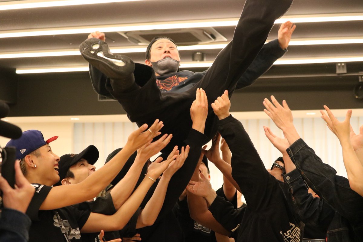 _jsoulbr1110_'s tweet photo. 一枚目を思い出して泣きます https://t.co/CVlWJH9hXx