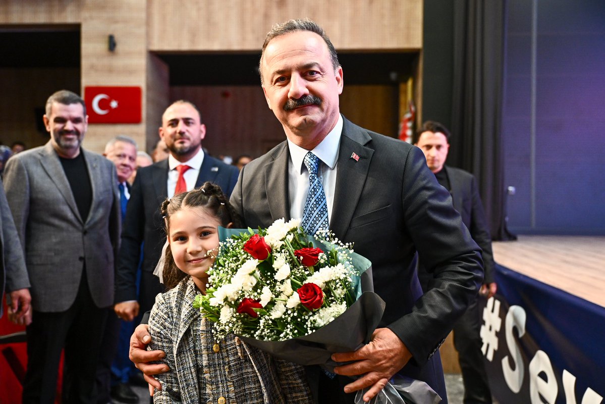 Yavuz Ağıralioğlu tweet media