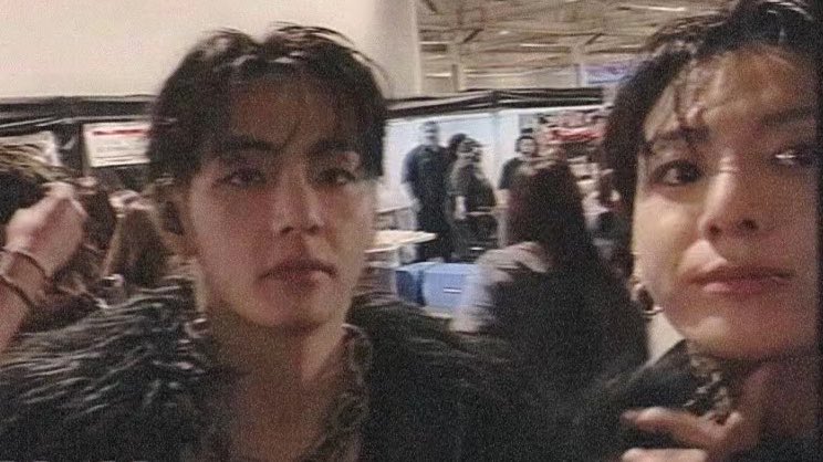 euphorikth's tweet photo. happiest two shots in the world <33 https://t.co/nbrkIcQ1XD