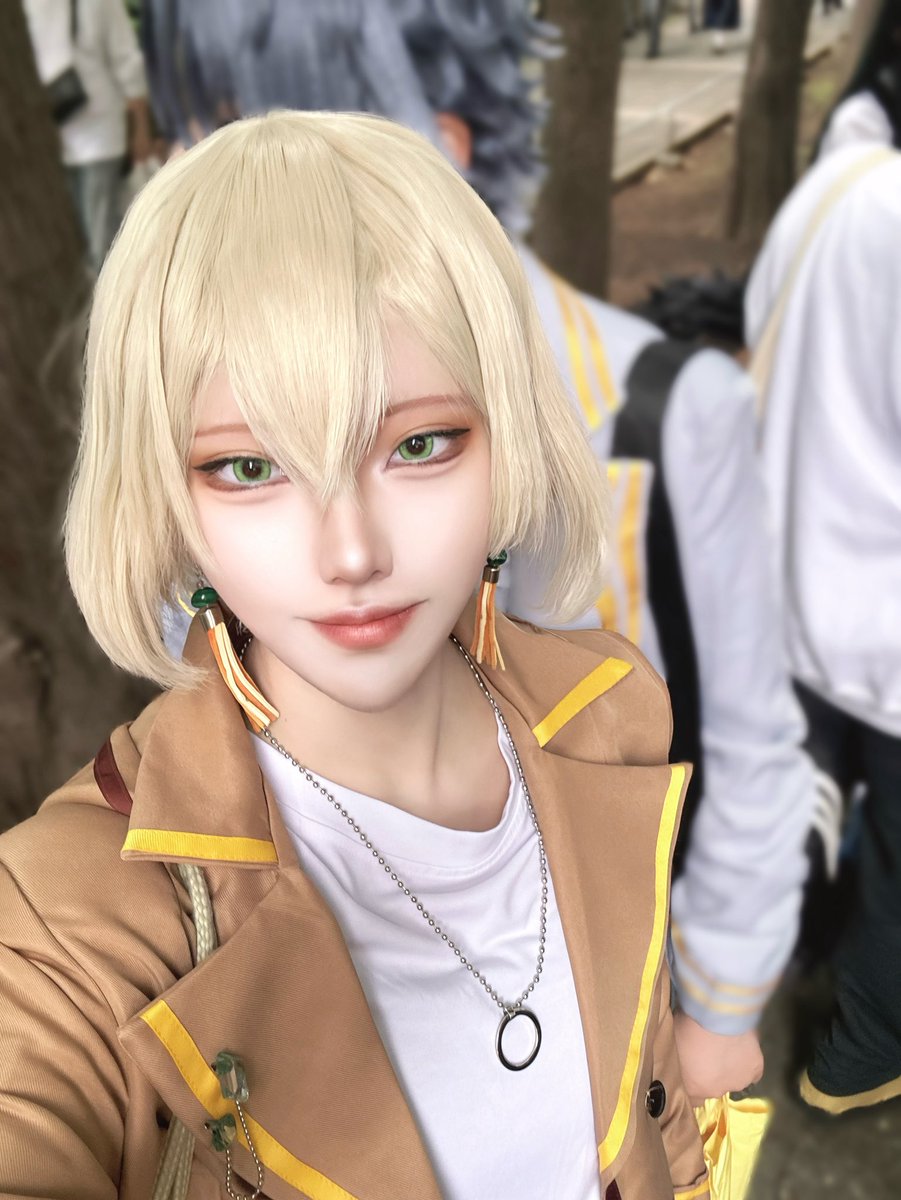 ℝ𝕦𝕟𝕒 tweet media