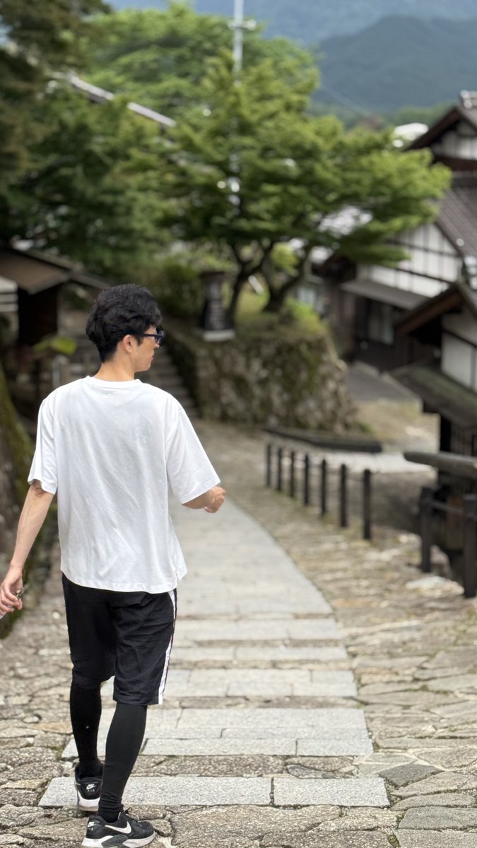 ODNK's tweet photo. 長野からの帰りに寄り道
外国人の環境客がとても多かった

Just stopped at "Magome-juku on the Nakasendō"
There were a lot of tourist from foreign country. https://t.co/AYvKh8n9NG