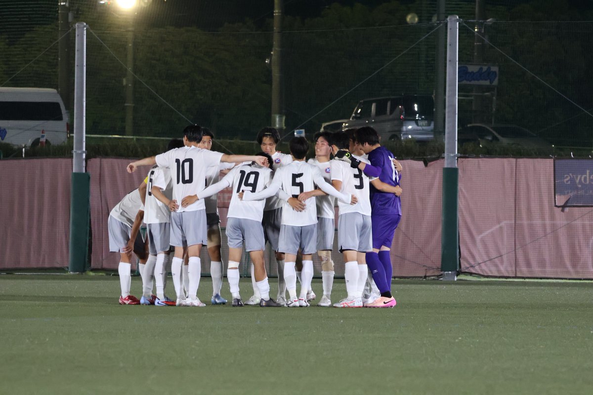 yscc2nd's tweet photo. 🔵後半𝐊𝐈𝐂𝐊 𝐎𝐅𝐅!!🟠

🏆神奈川県社会人サッカーリーグ 2部A 
ー第4節ー

#yscc #ysccセカンド https://t.co/RKkWarwJqh