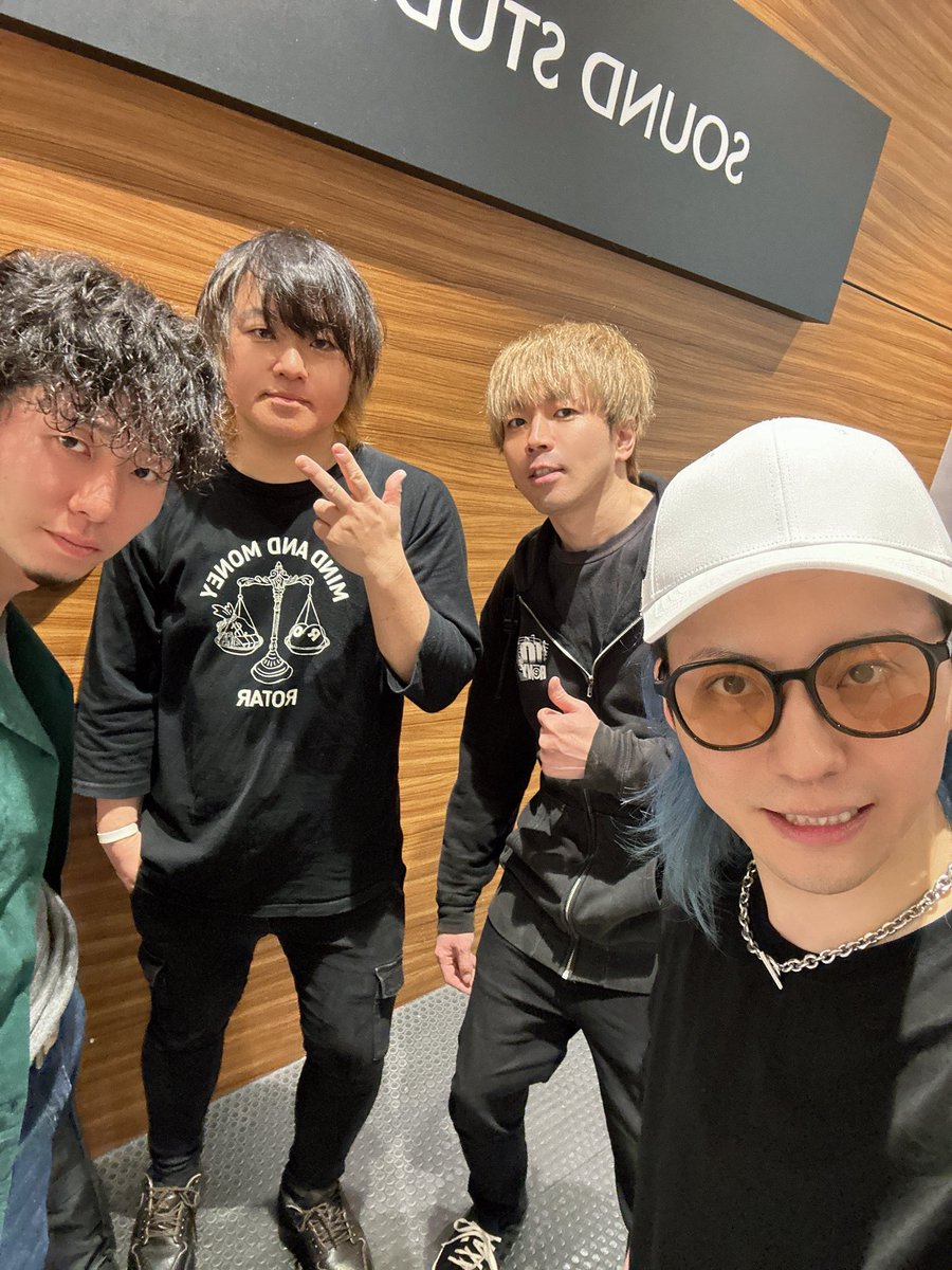 xtsugai7999x's tweet photo. リハでした。
めちゃくちゃ楽しみにしてます https://t.co/6q2AgebSGk