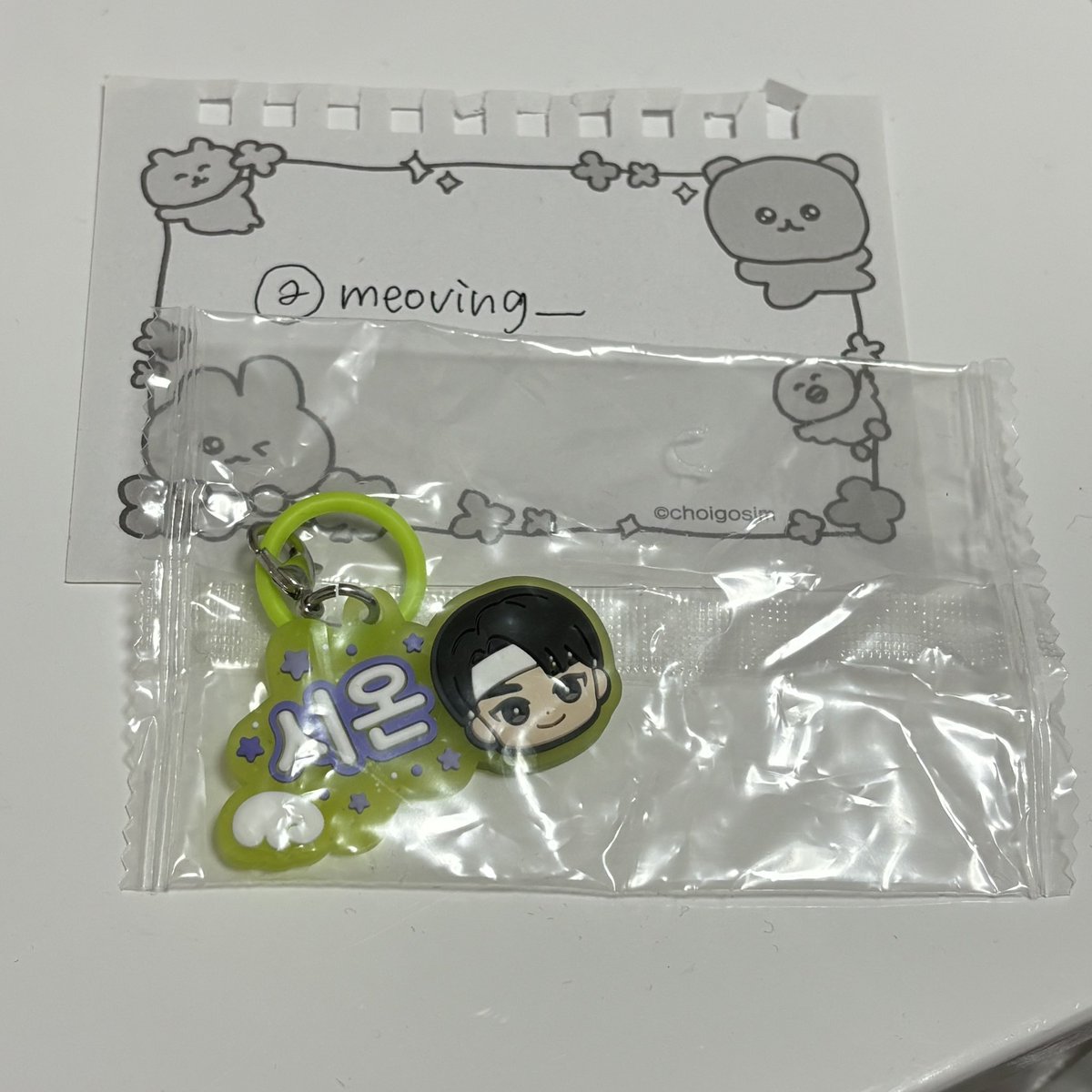 meoving_'s tweet photo. @_imsiny 検索よりリプ失礼します。
こちらのシオンAとリクトの交換は可能でしょうか？ https://t.co/88RasLXtEl