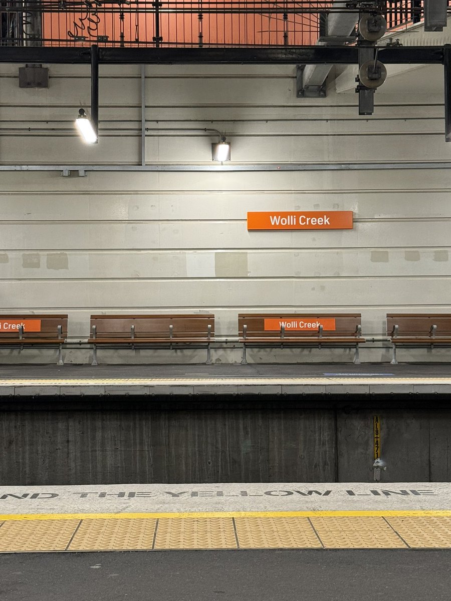 joondalup line leaver tweet media
