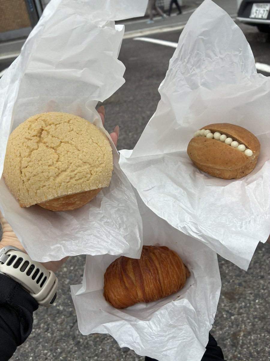 black___cat_'s tweet photo. 久々パンランして、思いつきで狙ってたシューズ見に行ってそのまま購入！
北海道マラソンの相棒を手に入れました！！
Ricoさん、私もここから頑張るから一緒に頑張ろね👍
#ライブラン #たのラン #毎日走る…？ https://t.co/eLEn2EQq3a