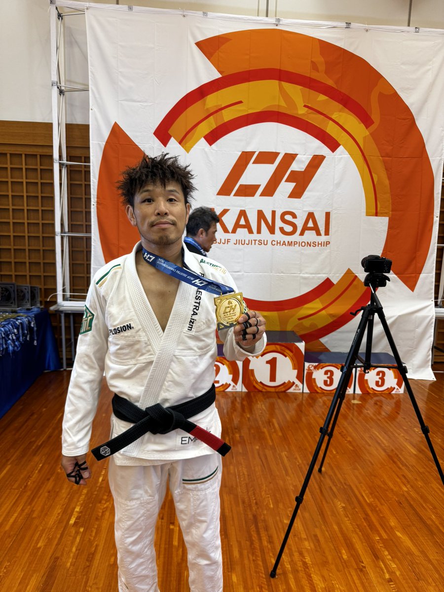 naga869's tweet photo. 関西選手権　優勝しました🥇
いつも沢山のサポートありがとうございます🙇🏻‍♂️
コレからも結果で恩返し出来るように頑張ります🙏

@paraestra_izumi 
@X_PLOSION_PR 
#エクスプロージョン
#プロテイン
#エクスプロージョン第9期公式アンバサダー
@AESTHETICJP 
@TenmeiOnline https://t.co/6JSFVZJwg0