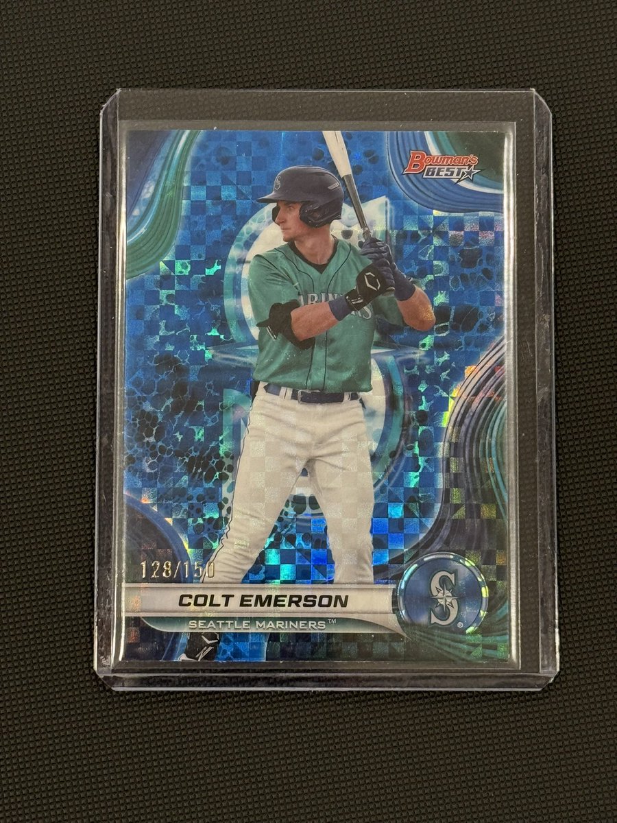 MuirHEADofState's tweet photo. @Elliott0924 @davisdugout @premiercards_2 https://t.co/maoBj3K3Rk