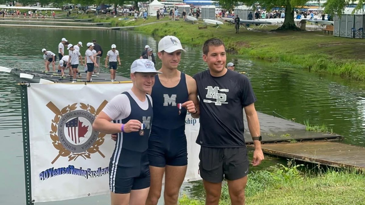 MPFriars's tweet photo. MP Rowing scores gold with three boats at SRAAs! Varsity 4x, Varsity 2x and Freshman 4x - National Champions! Our lightweight double took home bronze! Amazing job, gentlemen! https://t.co/JW91mgjd1Z