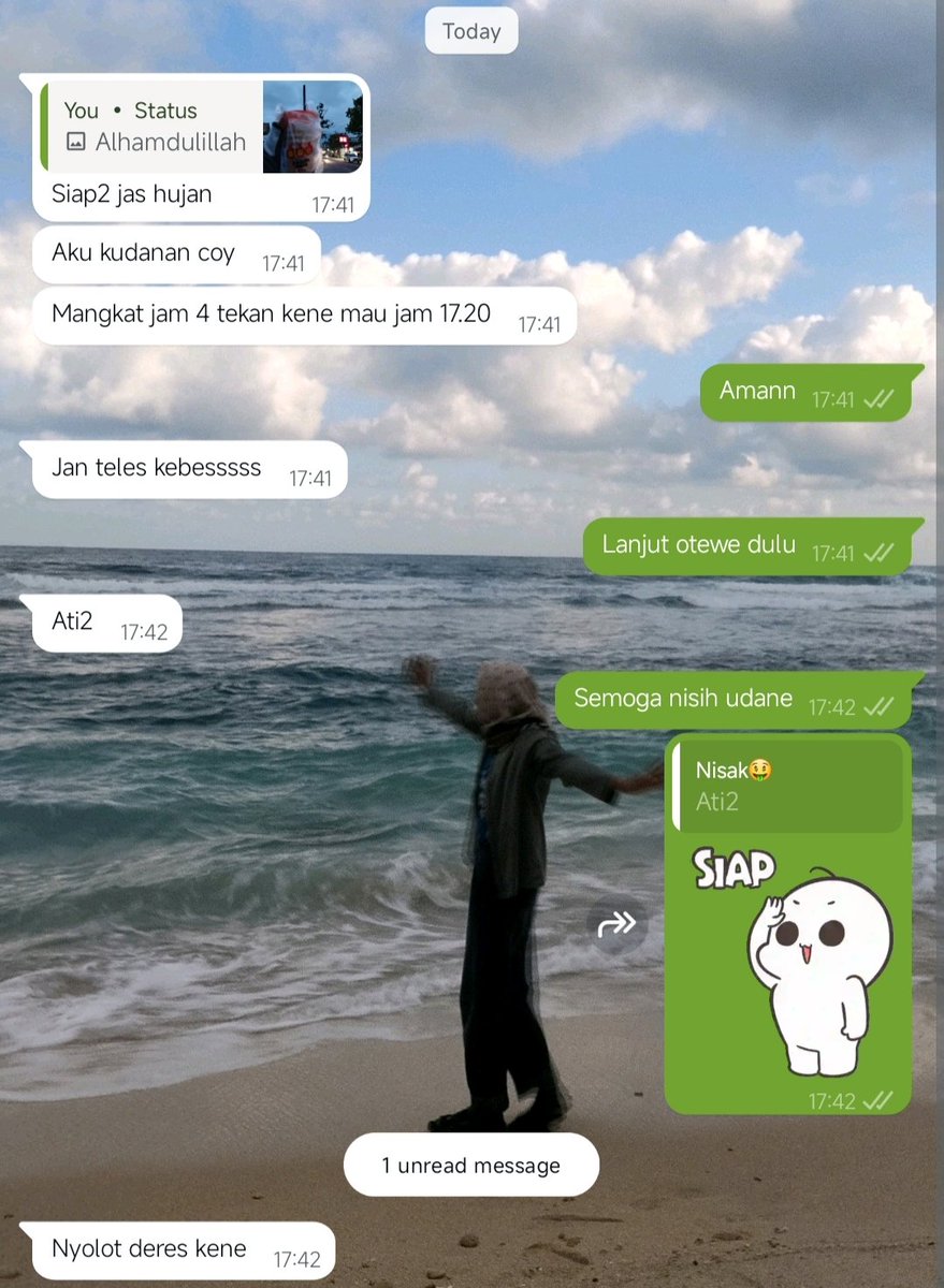 ntnrwt's tweet photo. Allah SEBAIK baik PERENCANA

Me: berangkat jam 4 ah biar nanti pas sampe kos maghrib bisa langsung buka

Allah : jam set 5 aja buru buru banget, jagongan sek mbi Wong ngomah jam 6 tekan Kono rpp ngko magrib leren delok neng dalan, tekan kos seh nyandak magrib https://t.co/IbKfSkI8q6