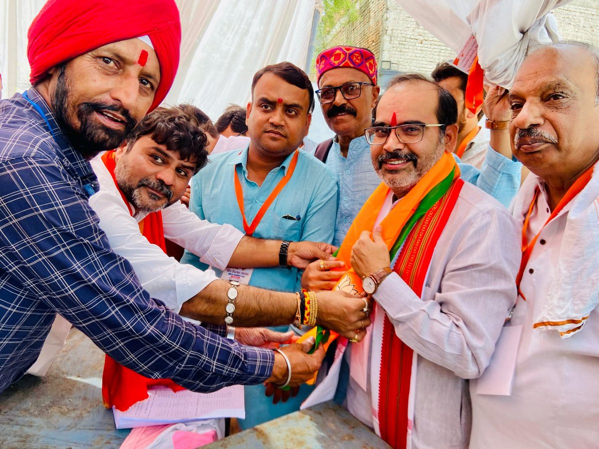 ArvindPateriyaa's tweet photo. आज भारतीय जनता पार्टी के छतरपुर जिला प्रशिक्षण कार्यक्रम में शामिल होकर संगठनात्मक गतिविधियों एवं प्रशिक्षण सत्र में सहभागिता की। https://t.co/ComfgO8u3M