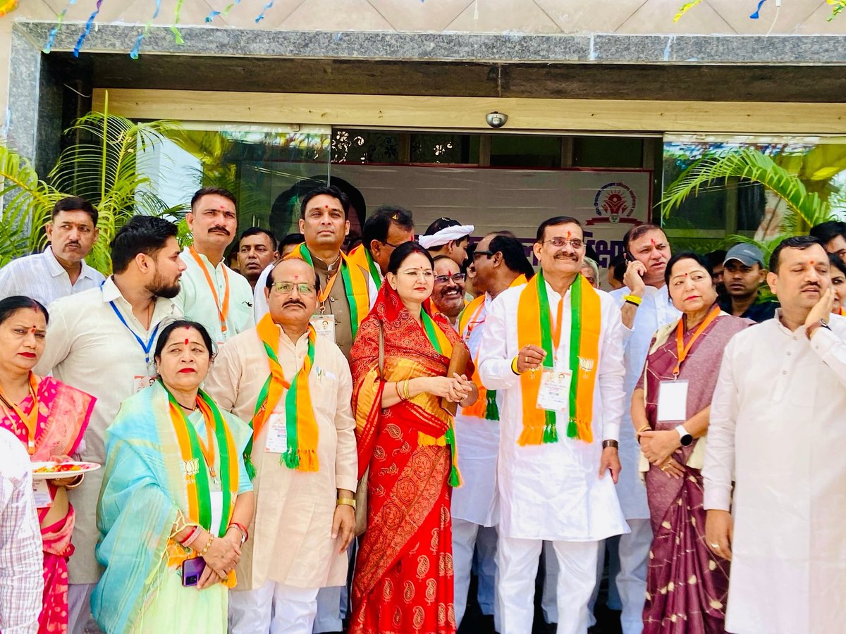 ArvindPateriyaa's tweet photo. आज भारतीय जनता पार्टी के छतरपुर जिला प्रशिक्षण कार्यक्रम में शामिल होकर संगठनात्मक गतिविधियों एवं प्रशिक्षण सत्र में सहभागिता की। https://t.co/ComfgO8u3M