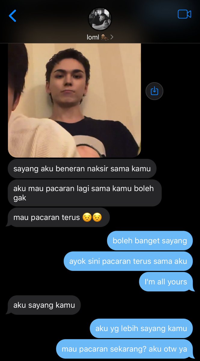 vi tweet media